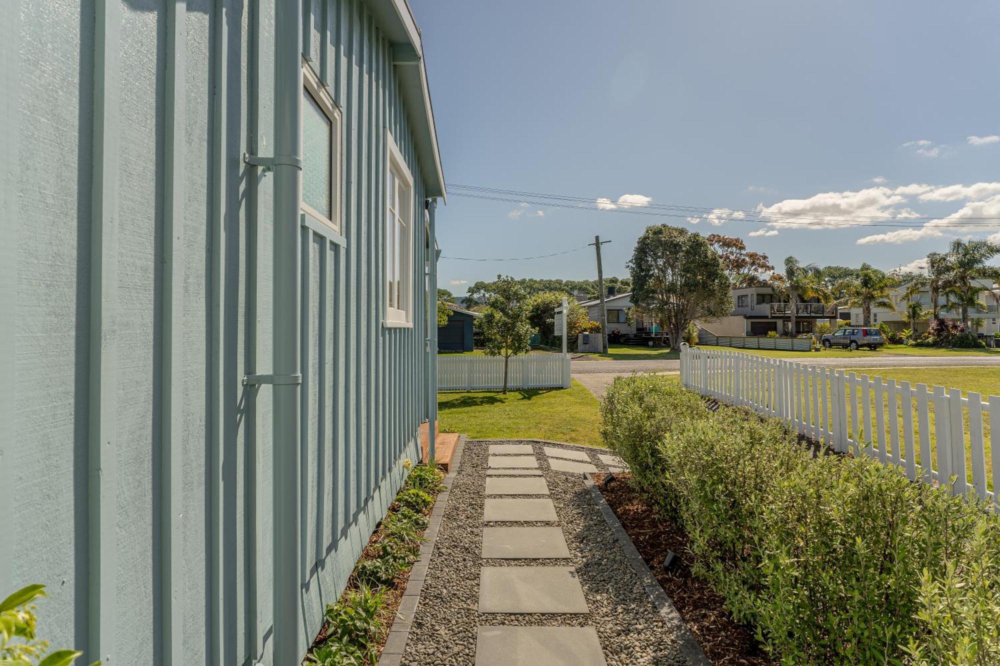 Blue Belle Cottage Whitianga Extérieur photo